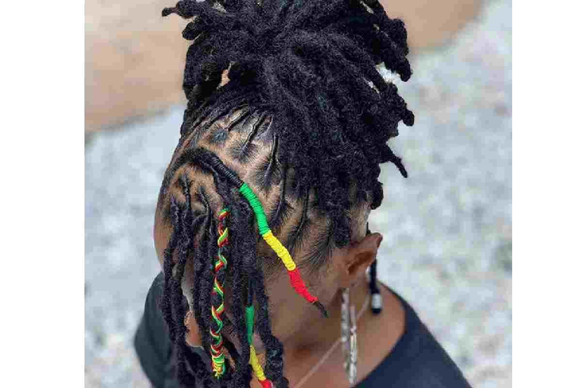 Beginner Short Loc Styles for Females